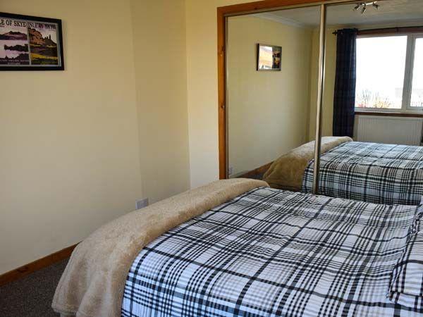 Amber'S Cottage Staffin Bagian luar foto